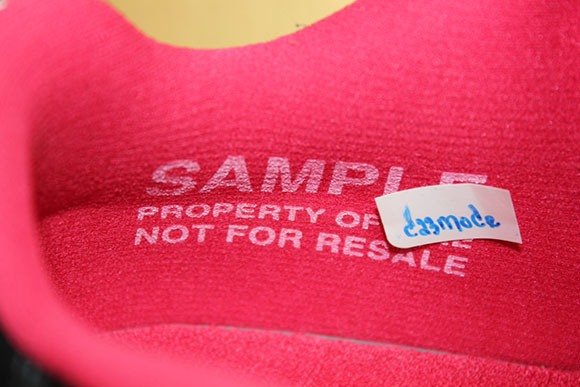 Air Jordan 11 Low White Black Red Sample