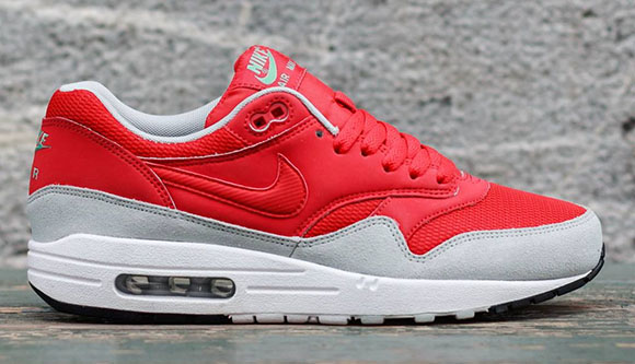 Nike Air Max 1 Daring Red