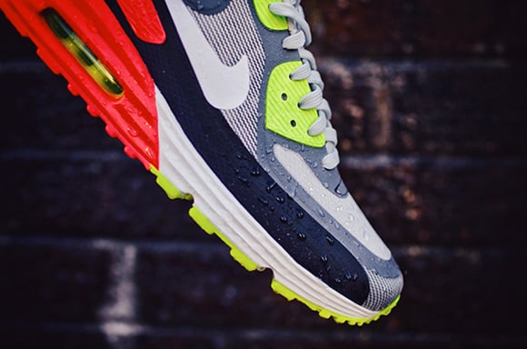 Nike Air Max Lunar 90 Goes Water Proof