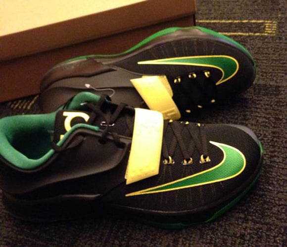 Nike KD 7 Oregon Ducks Away PE