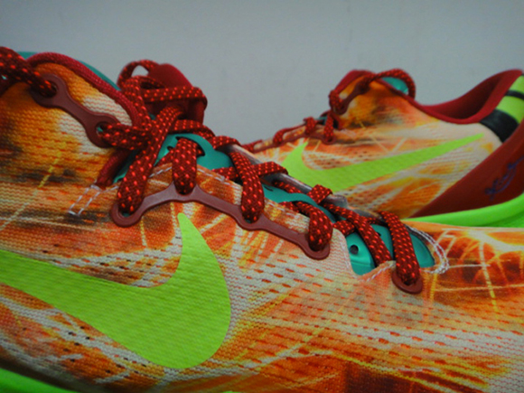 Nike Kobe 8 Spark Sample