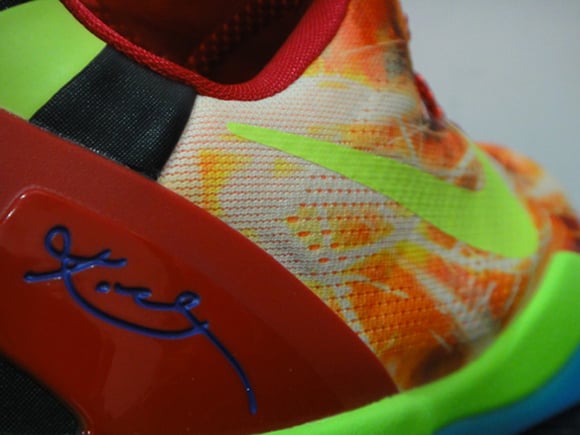 Nike Kobe 8 Spark Sample