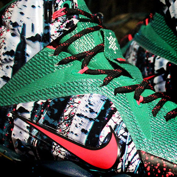 Nike LeBron 12 Akron Birch (Christmas)