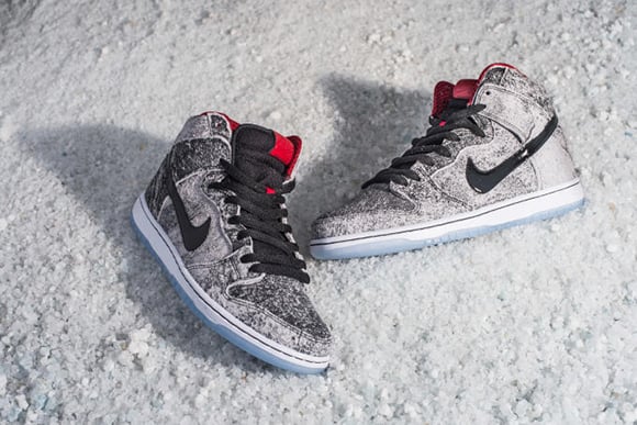 Nike SB Dunk High Salt Stain