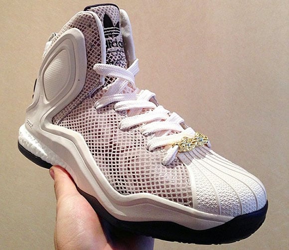 First Look: adidas D Rose 5 Boost 'All Star' | SneakerFiles