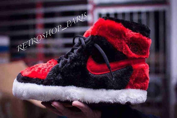 Air Jordan 1 Bred Slippers