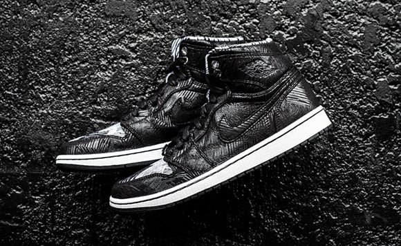 Air Jordan 1 Retro High ‘BHM’ 2015 – Detailed Look