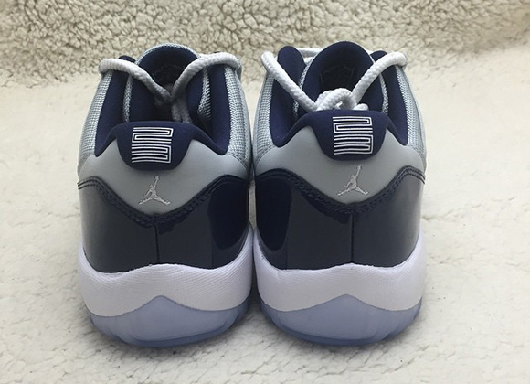 Air Jordan 11 Low Georgetown