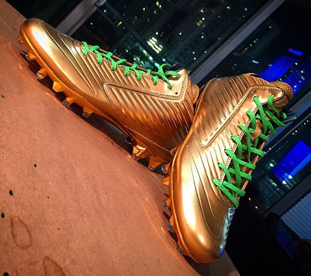 NFL Threatens to Eject Marshawn Lynch if he Wears Gold Custom Nike Cleats