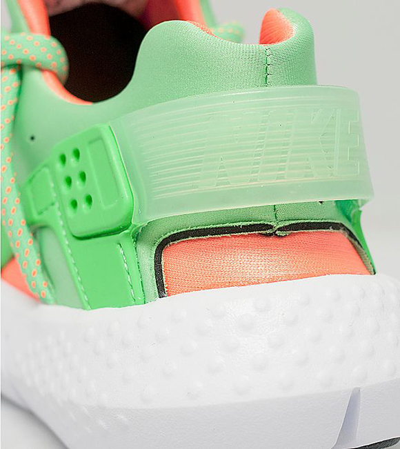 Nike Air Huarache NM Total Orange Poison Green