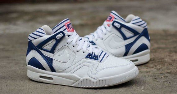 Nike Air Tech Challenge II ‘Pinstripe’