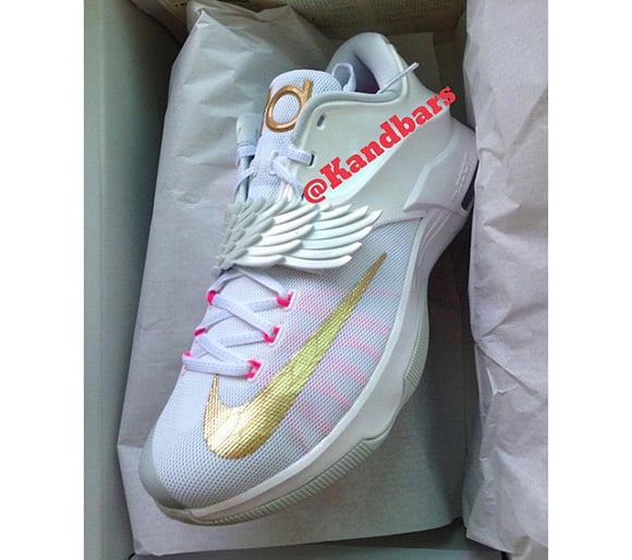 Nike KD 7 Aunt Pearl