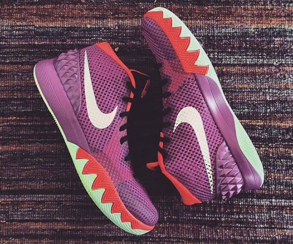 Nike Kyrie 1 ‘Easter’