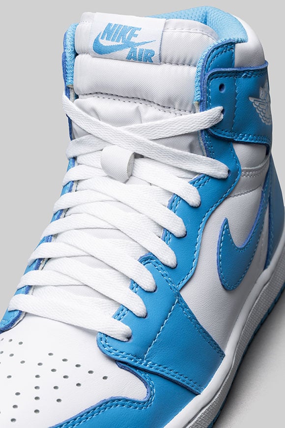 Air Jordan 1 Retro High OG Dark Powder Blue UNC Holiday 2015