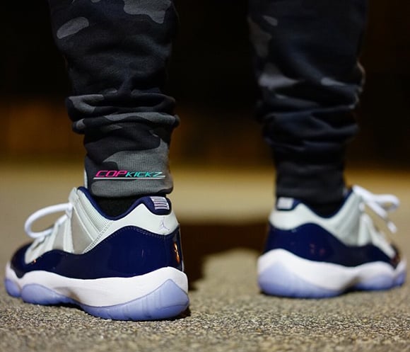 jordan 11 navy gum on feet