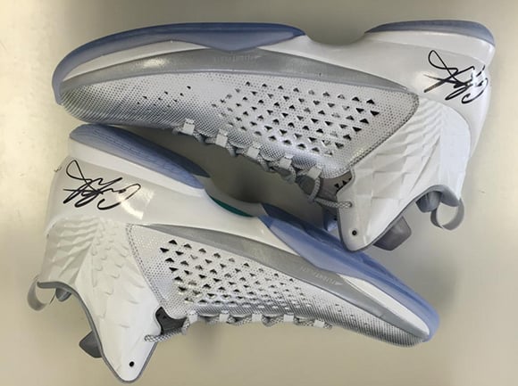 Carmelo Anthony Giving Away Signed Jordan Melo M11 All Star
