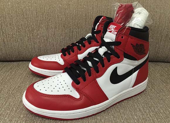 Chicago Bulls Air Jordan 1 Retro High OG 2015