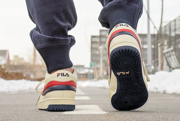 Fila T-1 Mid Cream Team