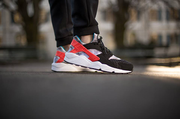 Nike Air Huarache FB Hypervenom