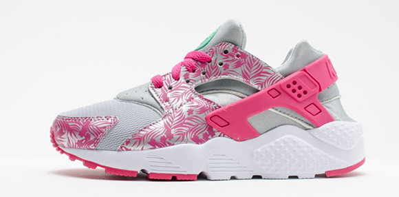 nike huarache pink floral