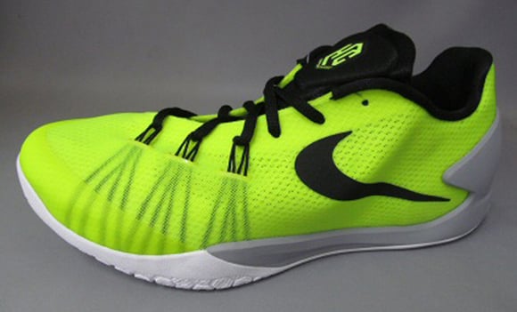 Nike HyperChase Volt Black White