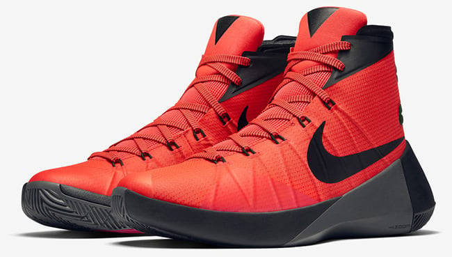 Nike Hyperdunk 2015 is Inspired by the Air Mag
