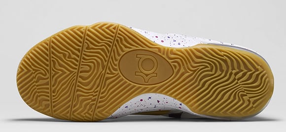 Nike KD 7 GS Peanut Butter and Jelly Releases