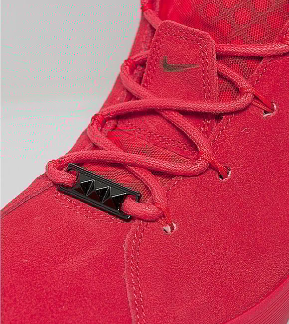 challenge red nike sb