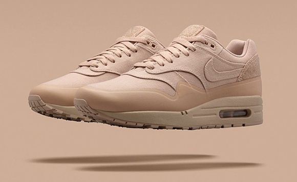 Tan Nike Air Max 1 Patch