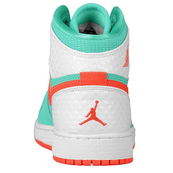 Air Jordan 1 High Girls Verde Now Available