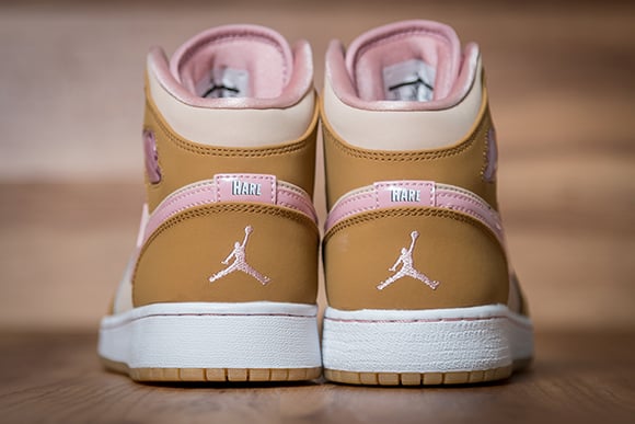 Air Jordan 1 Mid Girls Lola Bunny