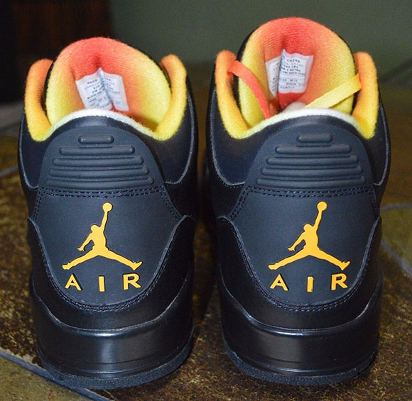 Air Jordan 3 Drake vs. Lil Wayne Available