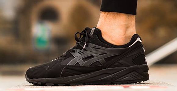 Asics Gel Kayano Blackout