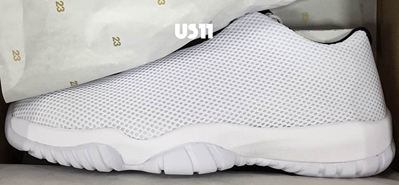 jordan future low white