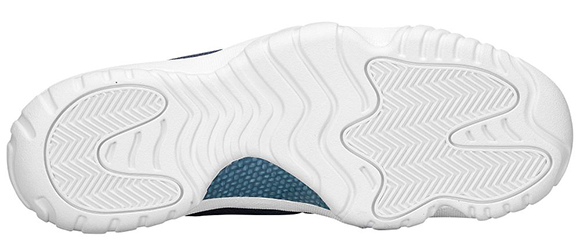 Jordan Future Low Yankees