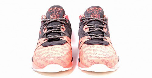 Major DC Reebok Ventilator Cherry Blossom