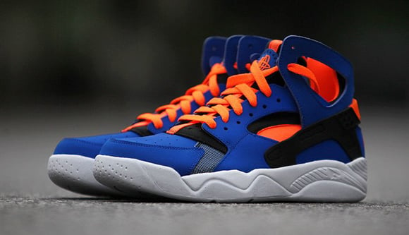 Nike Air Flight Huarache Knicks