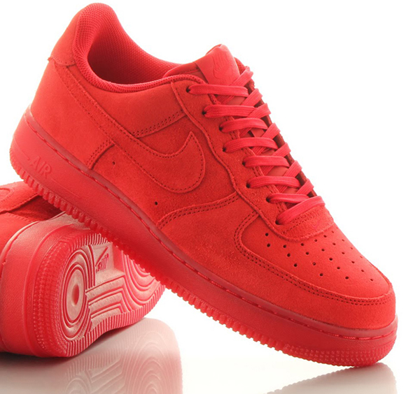 Nike Air Force 1 Low Solar Red