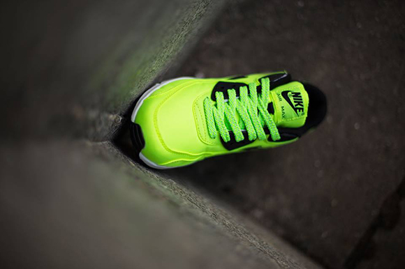 Nike Air Max 90 FB GS Volt