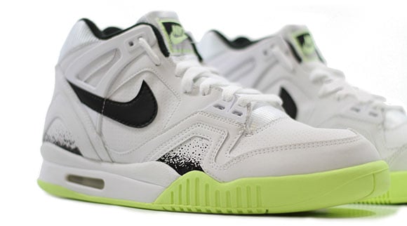 Nike Air Tech Challenge II Liquid Lime