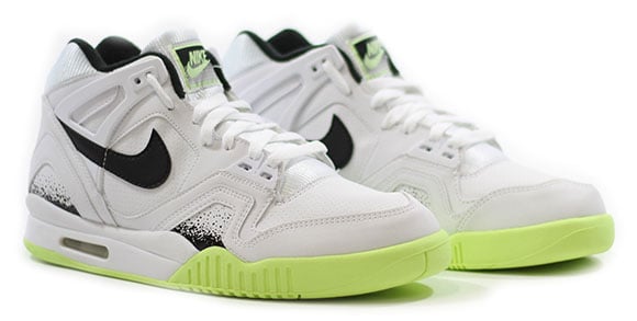 Nike Air Tech Challenge II ‘Liquid Lime’