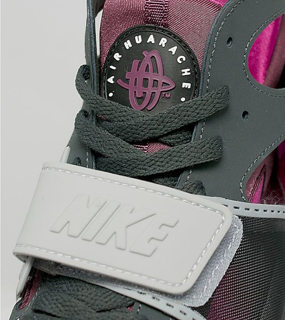 Nike Air Trainer Huarache Wolf Grey Pink