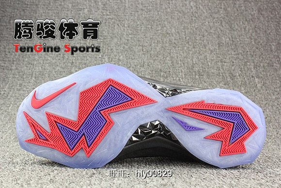 Nike Chuck Posite Iridescent