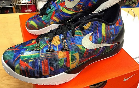 Nike HyperChase ‘Multicolor’