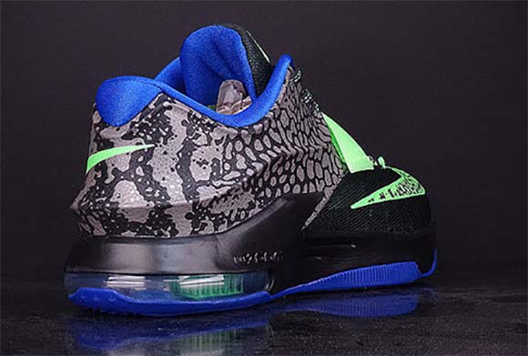 Nike KD 7 Electric Eel Available Early