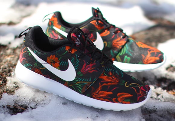 Nike Roshe Run Print ‘Smoky Lotus’ (Total Orange / White – Black)