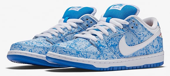 Nike SB Dunk Low ‘Blue Marble’