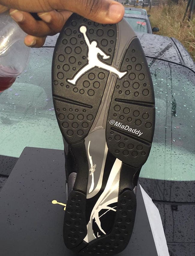 Air Jordan 8 Retro Black Chrome shoes