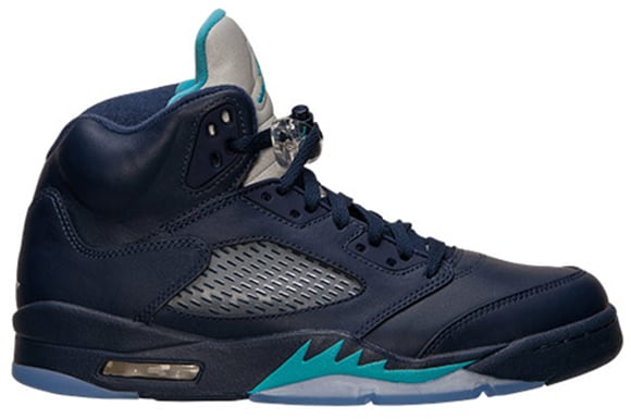 Air Jordan 5 ‘Hornets’ – More Images