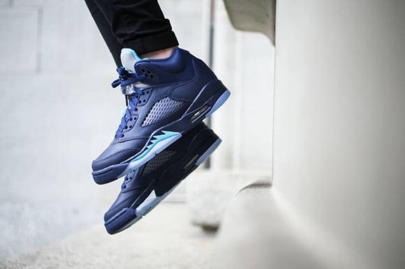 Air Jordan 5 Hornets On Foot